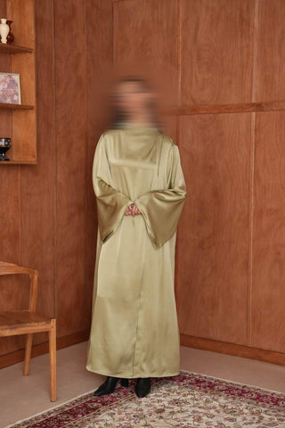 Satin Abaya Pearl