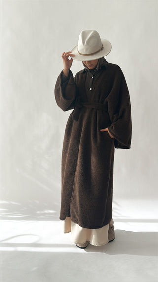 Oversize Mantel Liyana