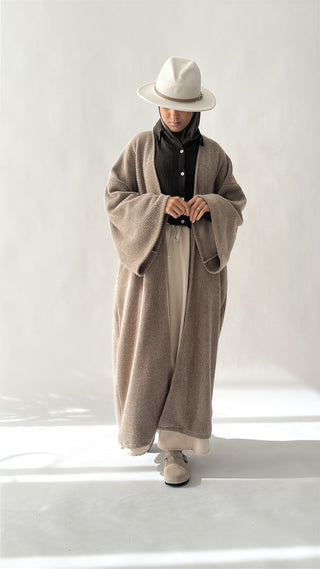 Oversize Mantel Liyana