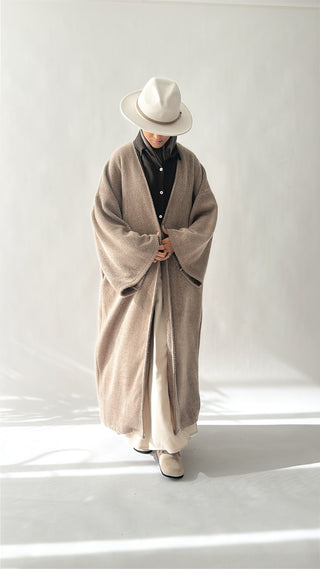 Oversize Mantel Liyana