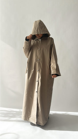 Lange Regenjacke